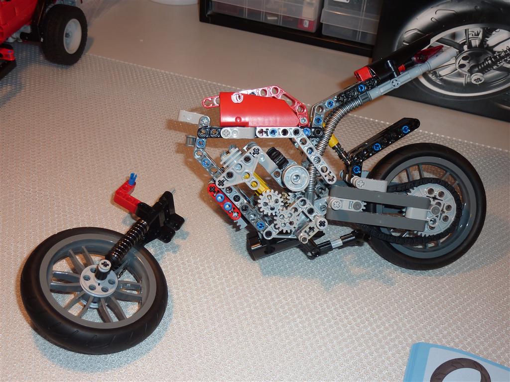 lego8051_025.jpg