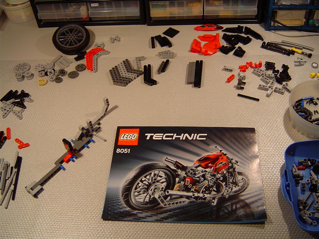 lego8051_b001.jpg