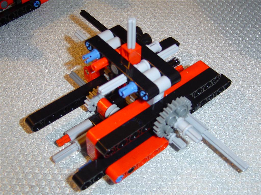 lego8070_b021.jpg