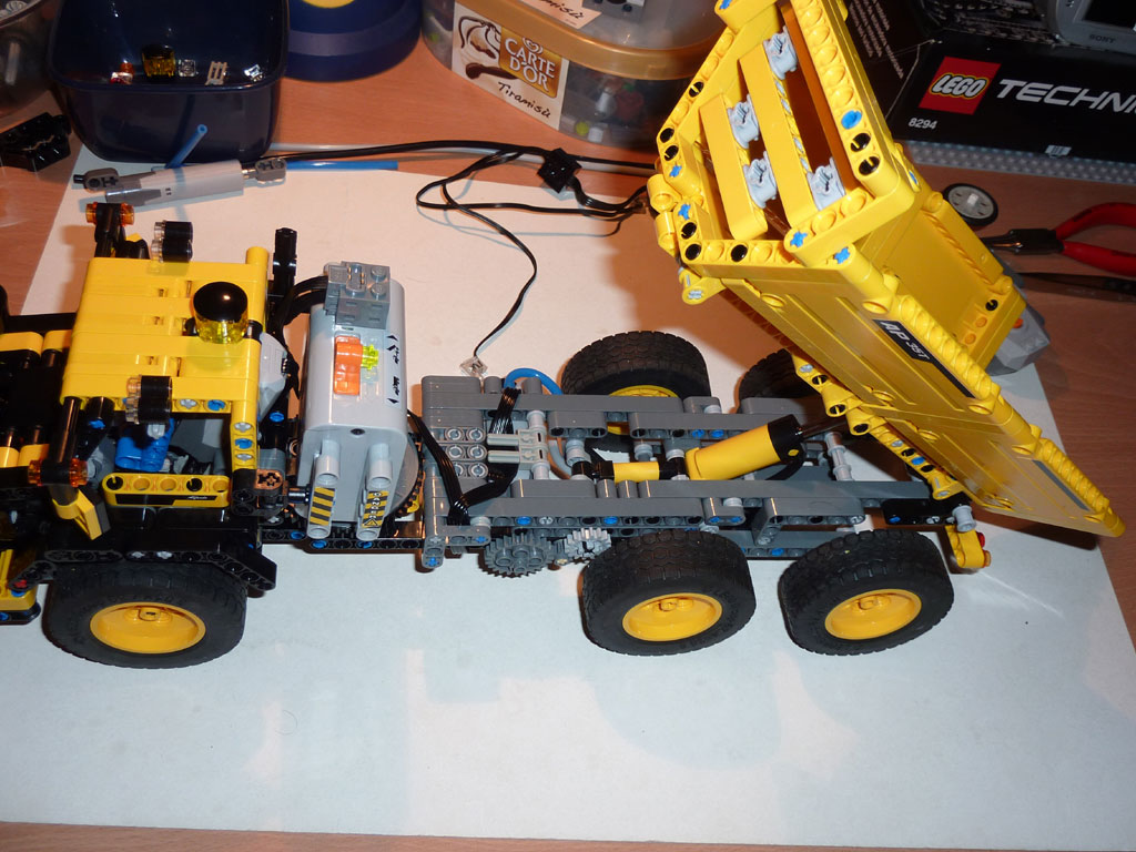 lego8264_mod_v1_38.jpg