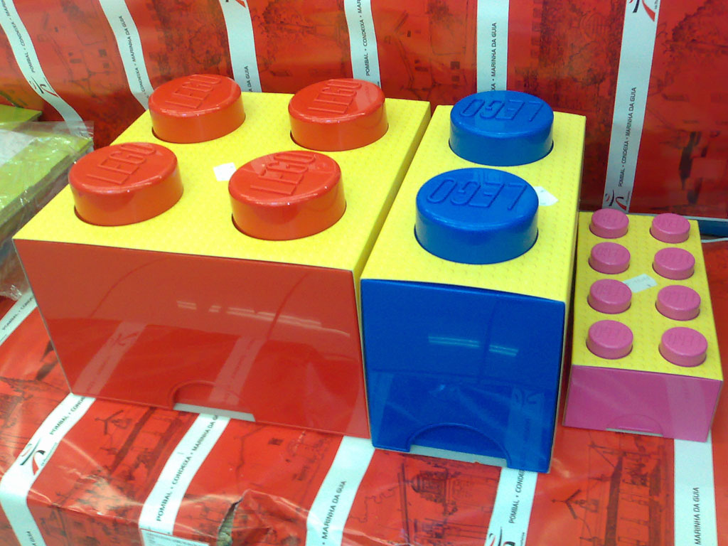 lego_storage_bricks.jpg