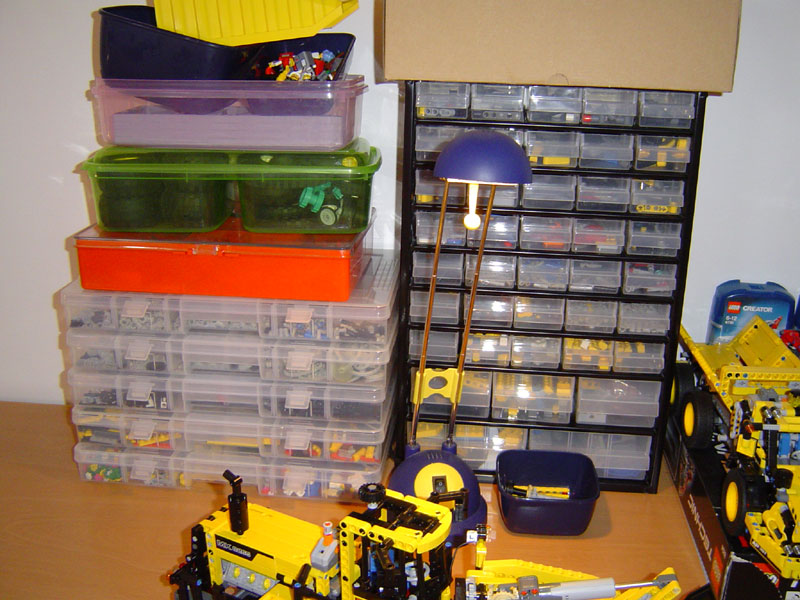 lego_workbench_03.jpg