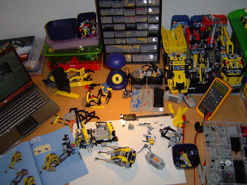 lego_workbench_08.jpg