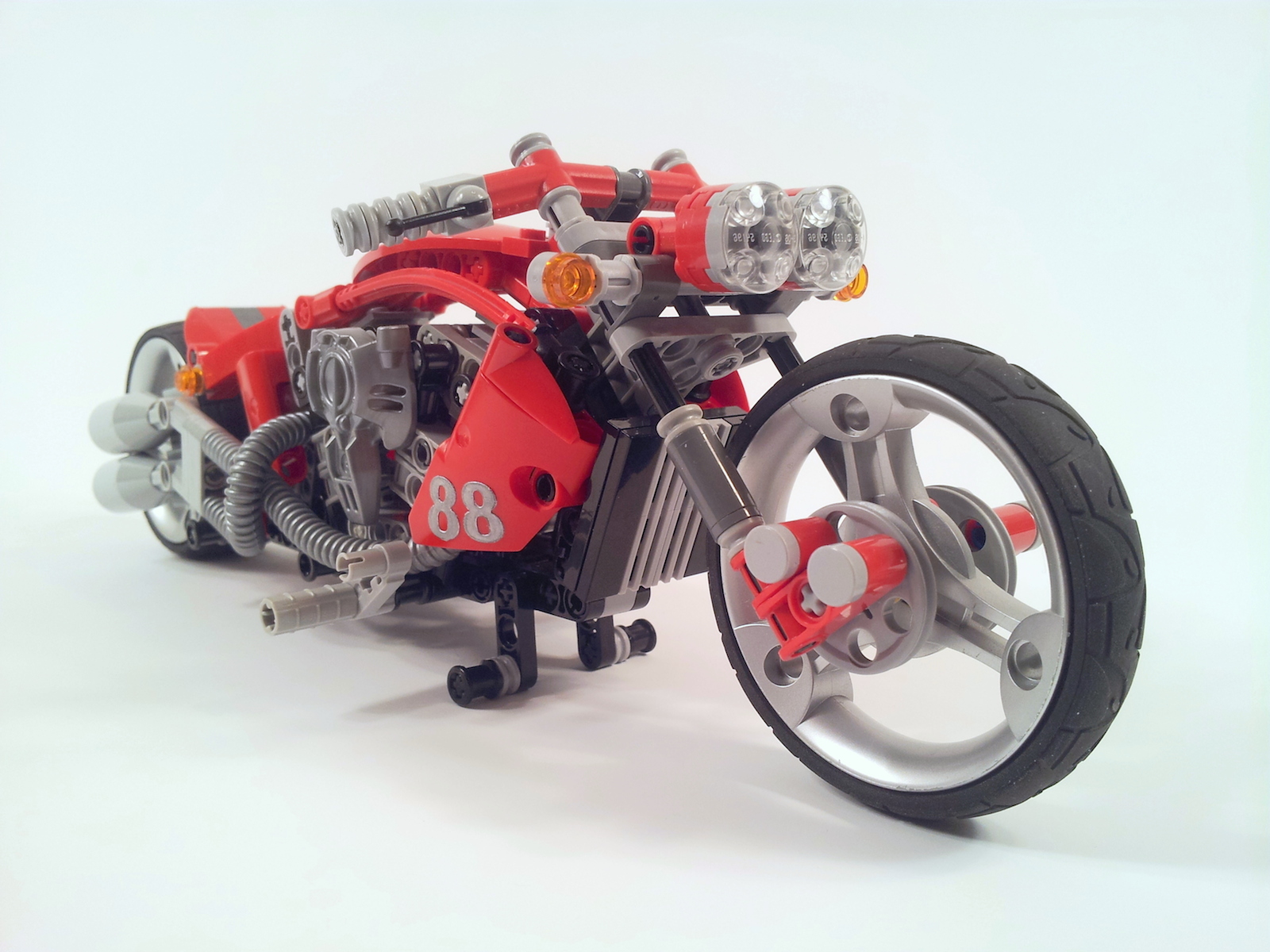 lego_motorcycle_2_b2.jpg