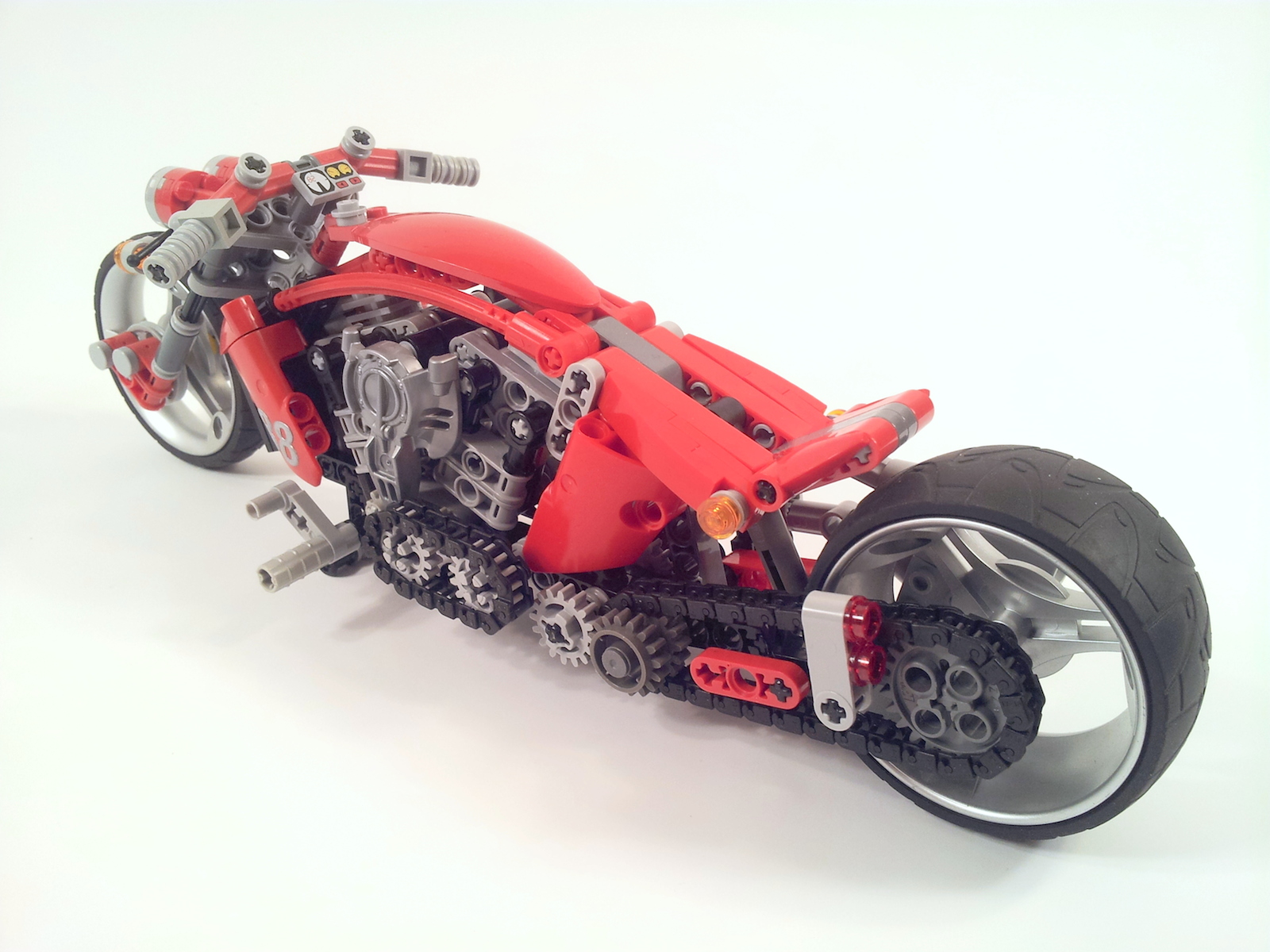 lego_motorcycle_2_h.jpg