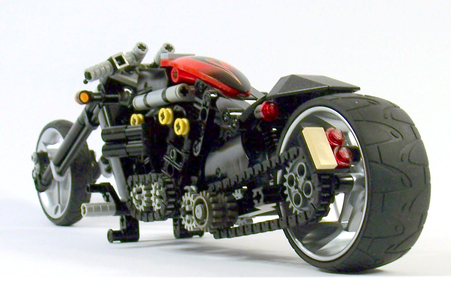 lego_motorcycle_g.jpg