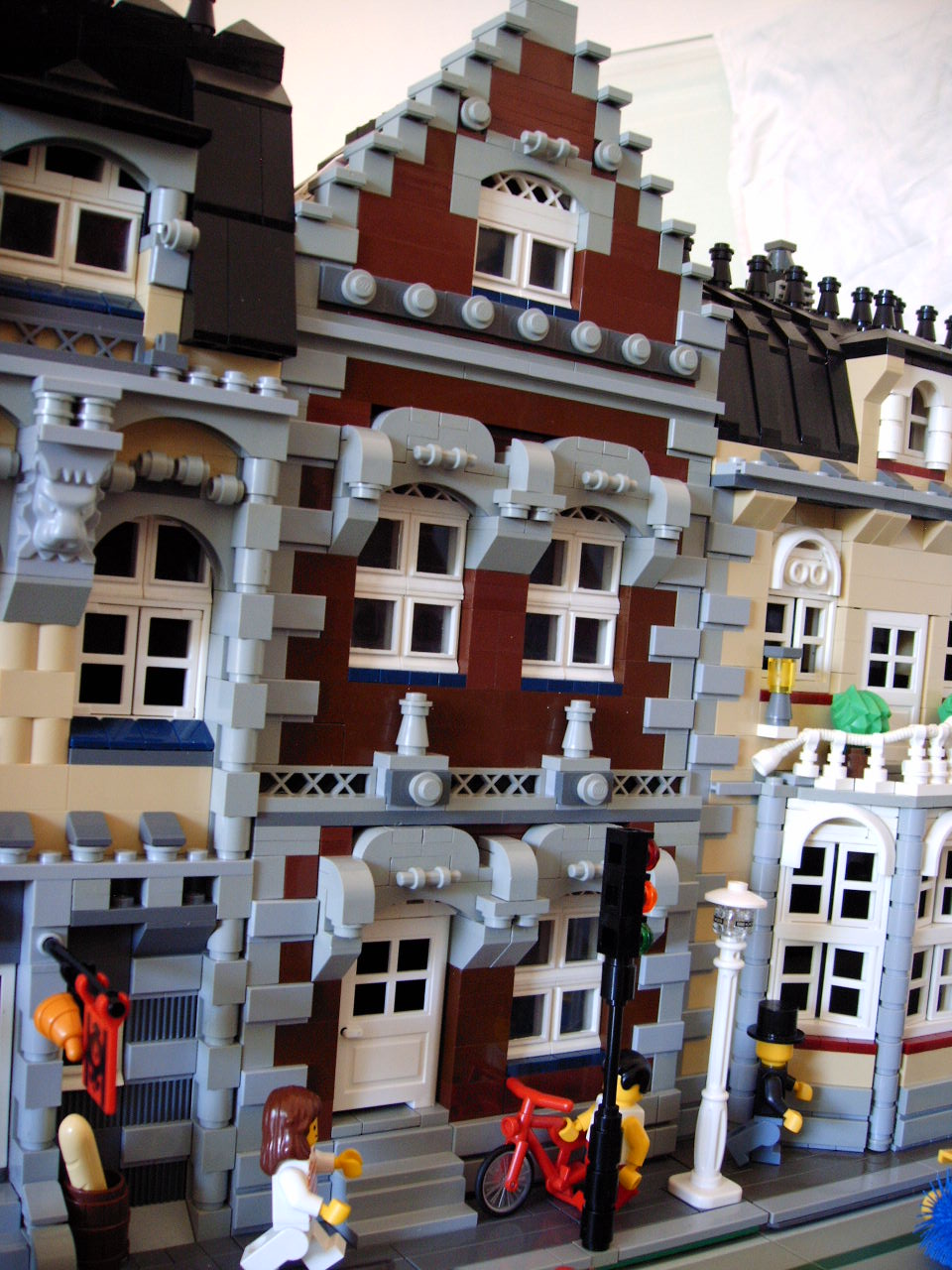 house2a.jpg