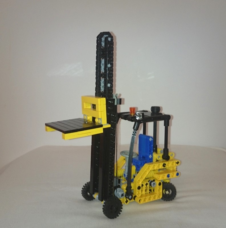 forklift.jpg