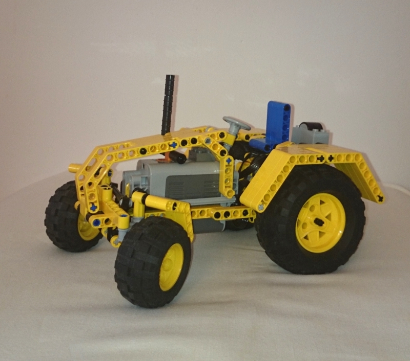 tractor.jpg