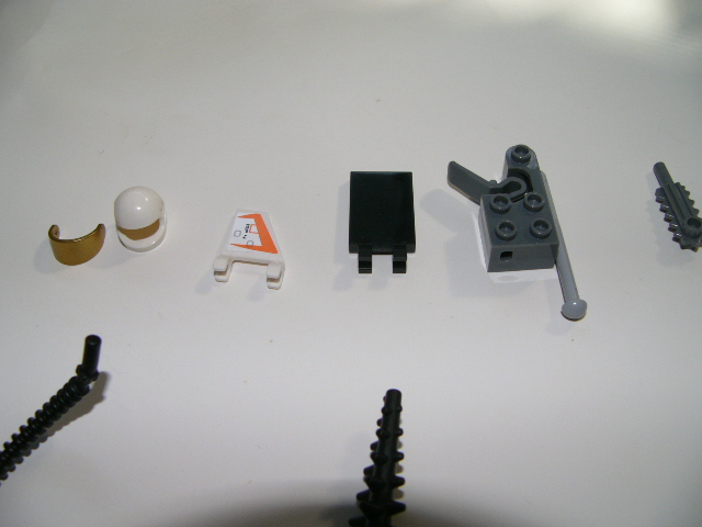r4_parts1.jpg