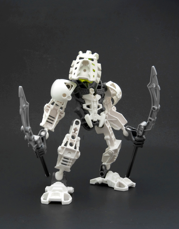 whiteavohkii.jpg