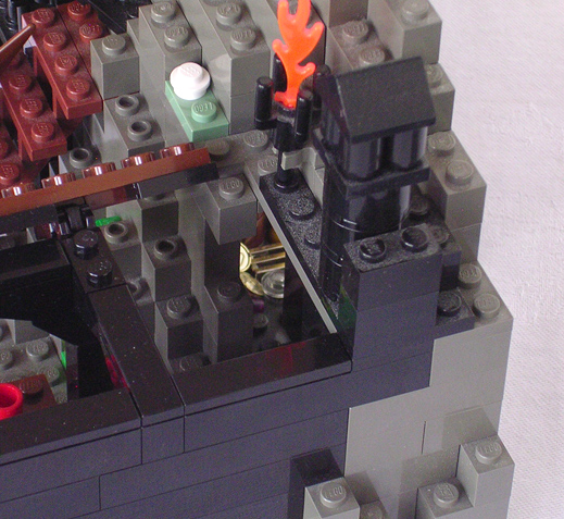 inner09-gold.jpg