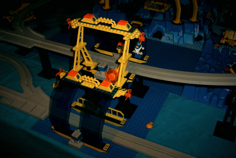 mainstation1.jpg