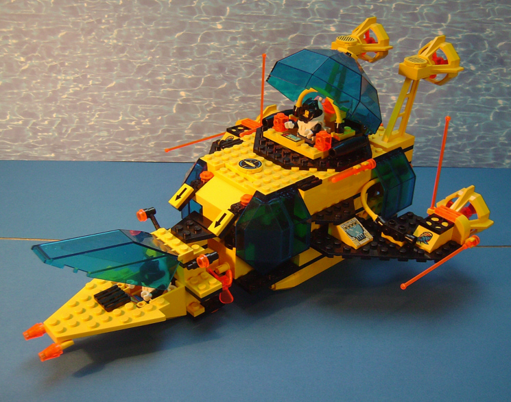 11-aqn-defender.jpg