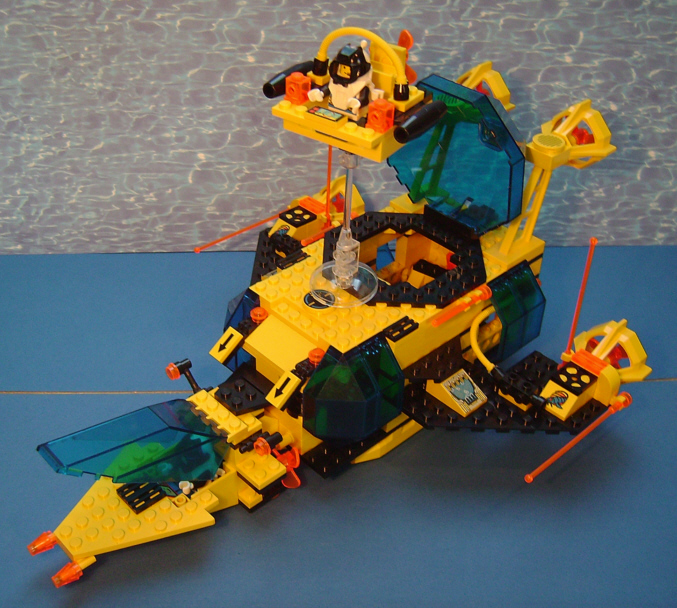 12-aqn-defender.jpg