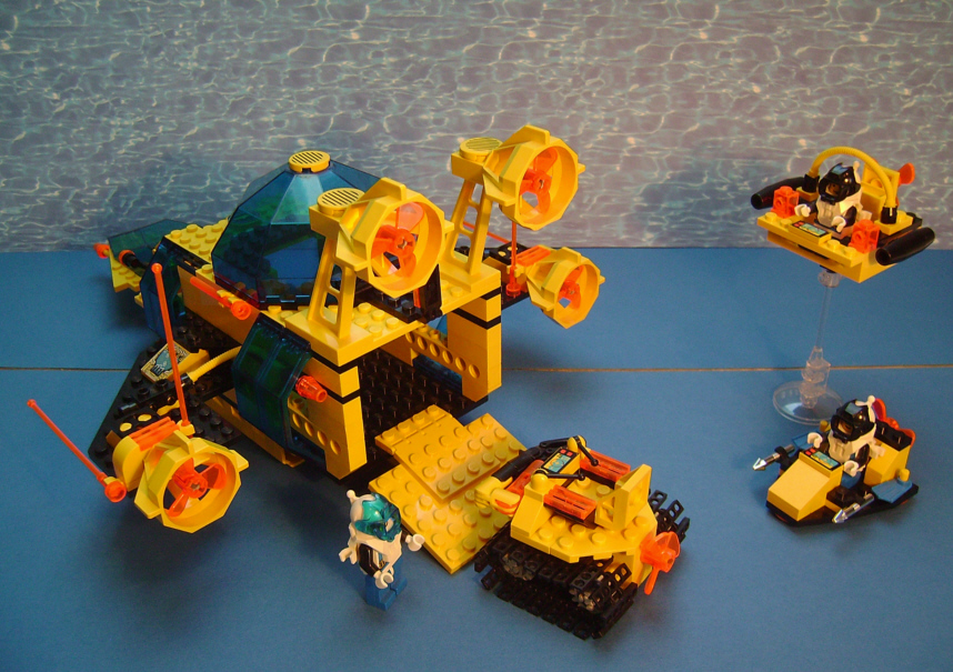 15-aqn-defender.jpg