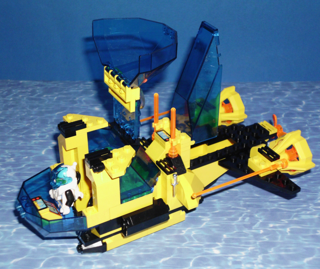 0040-explorer-open.jpg