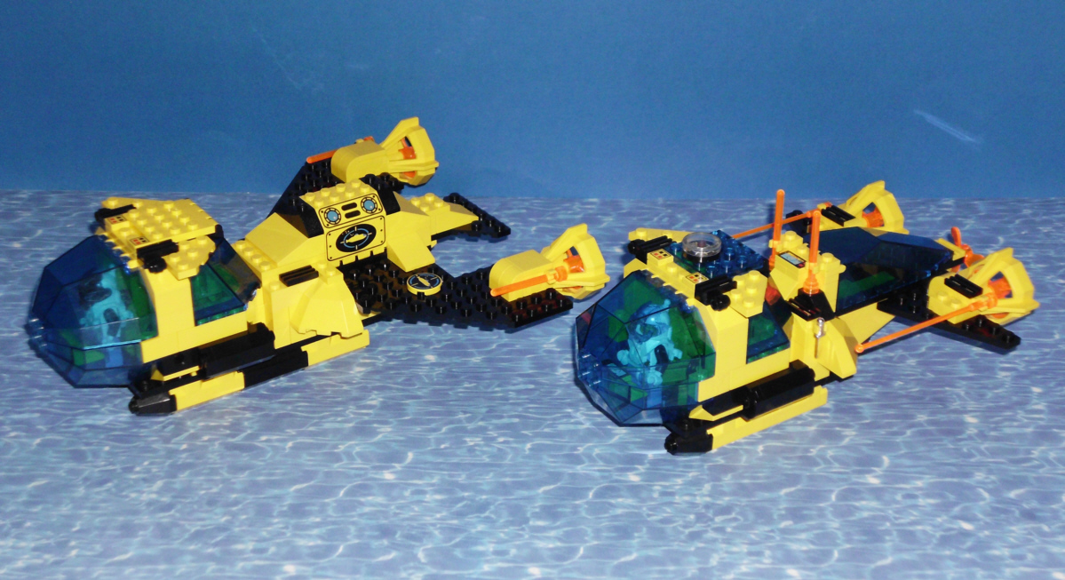 0110-explorerandantecessor.jpg