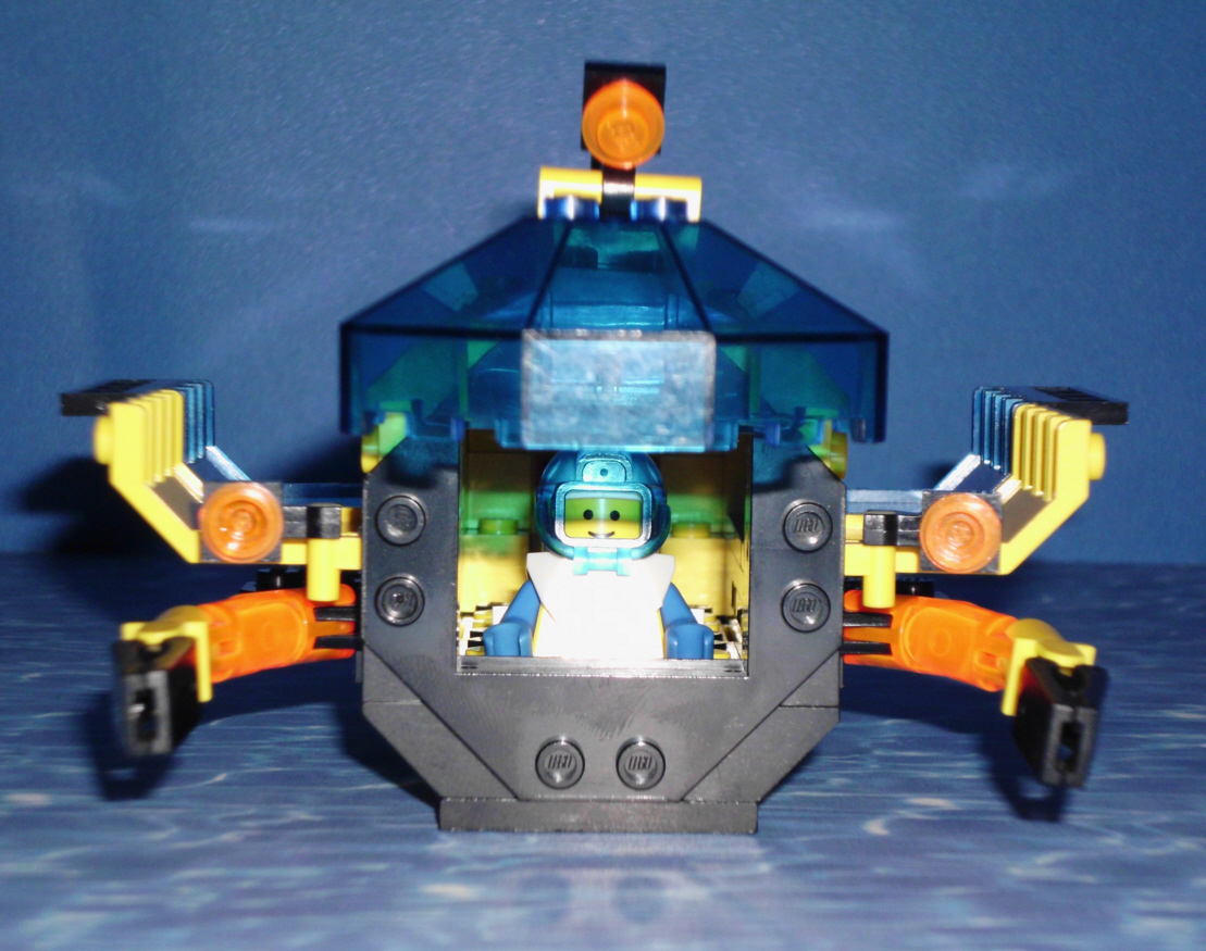 0040-diver-front.jpg