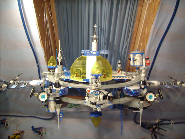 02_spacecenter.jpg