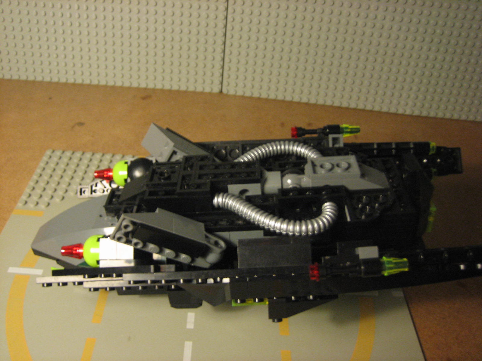 9f_landing_gear_retracted.jpg