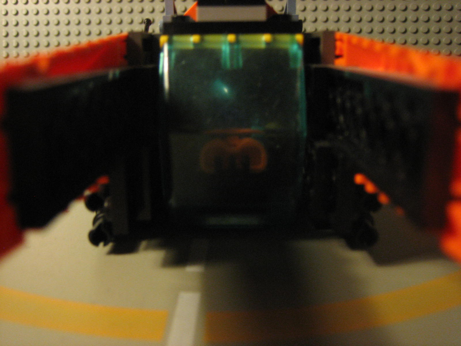 6_cockpit.jpg