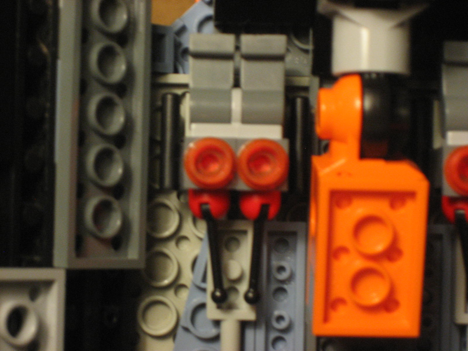 9c_tech_droid.jpg