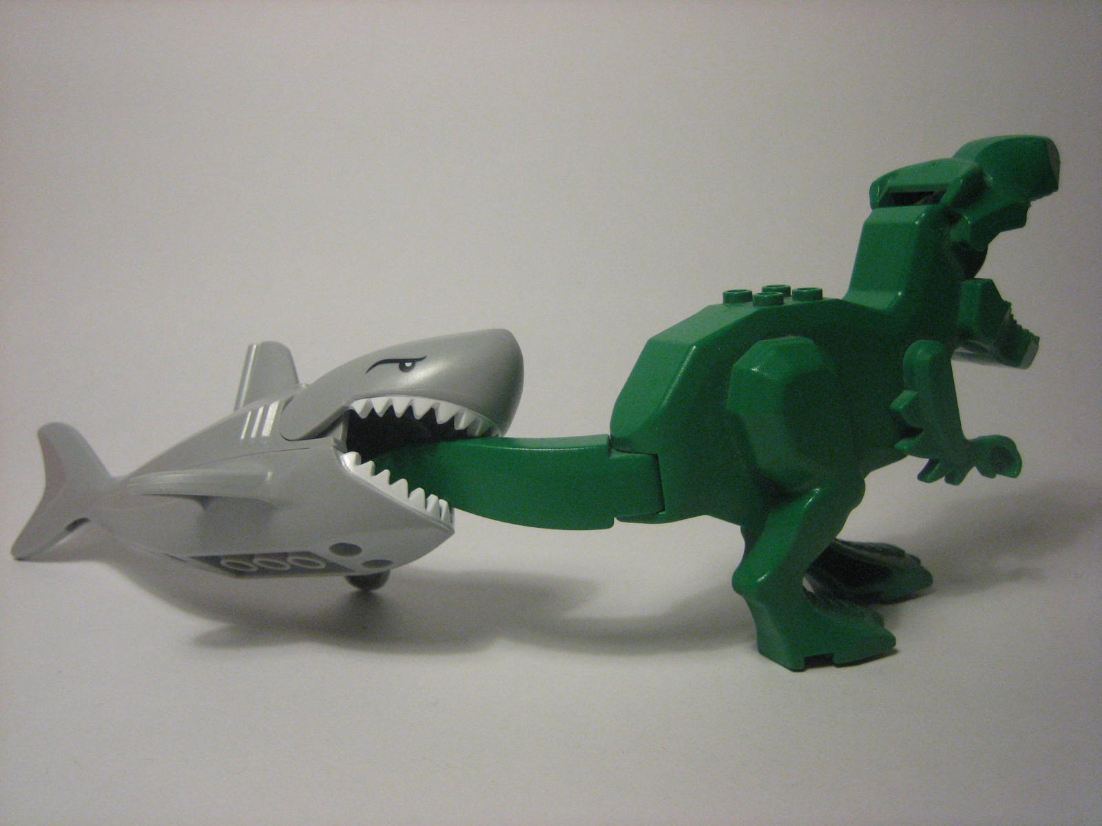 7_t-rex_nomz.jpg