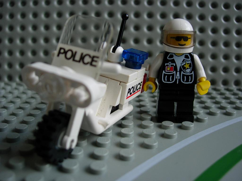 policebike.jpg
