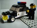 policecar.jpg