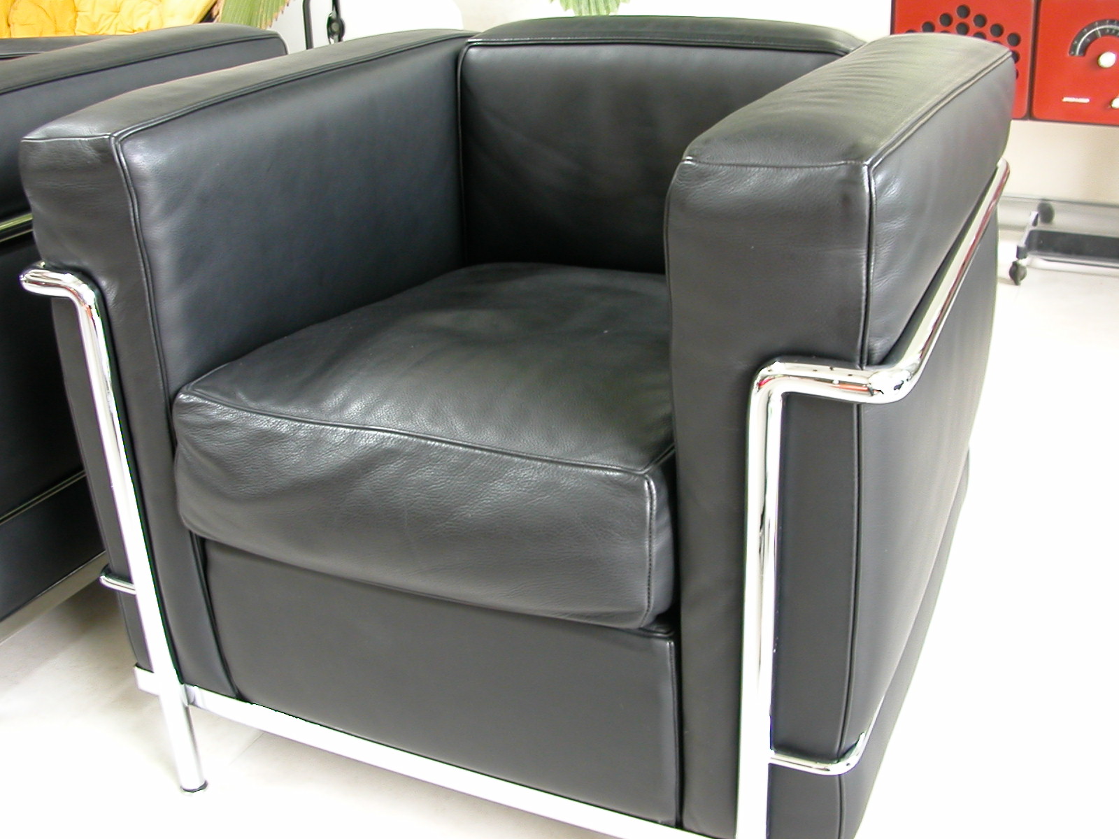 chair1-3.jpg