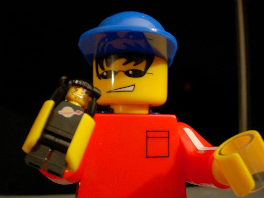 minifig3.jpg