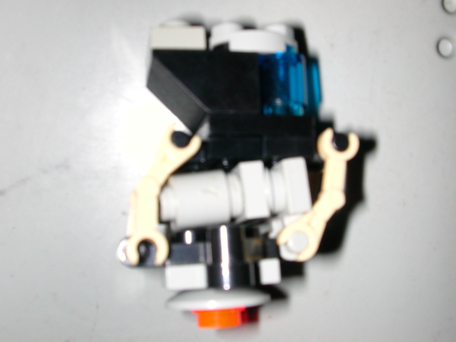 robot3-2.jpg