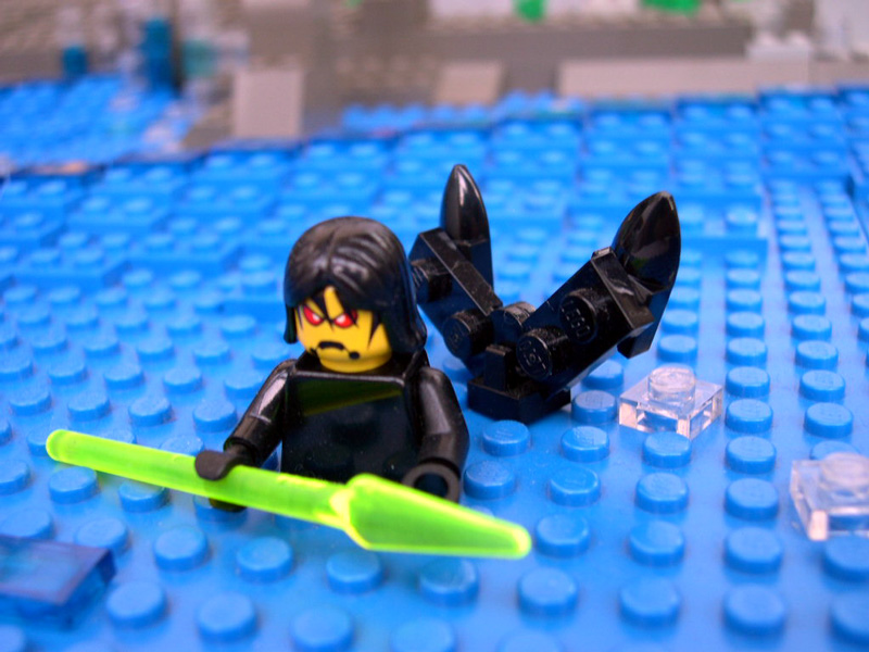 34-minifig-deepone.jpg