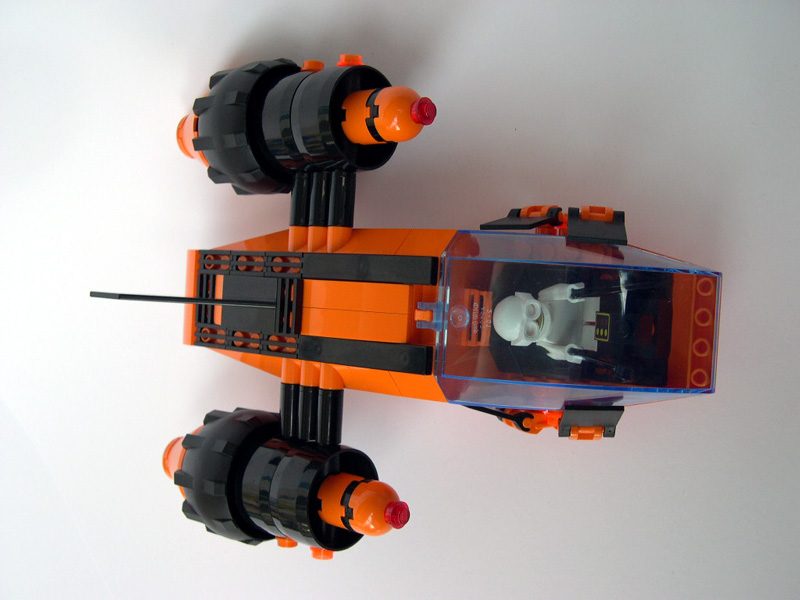 004-top.jpg