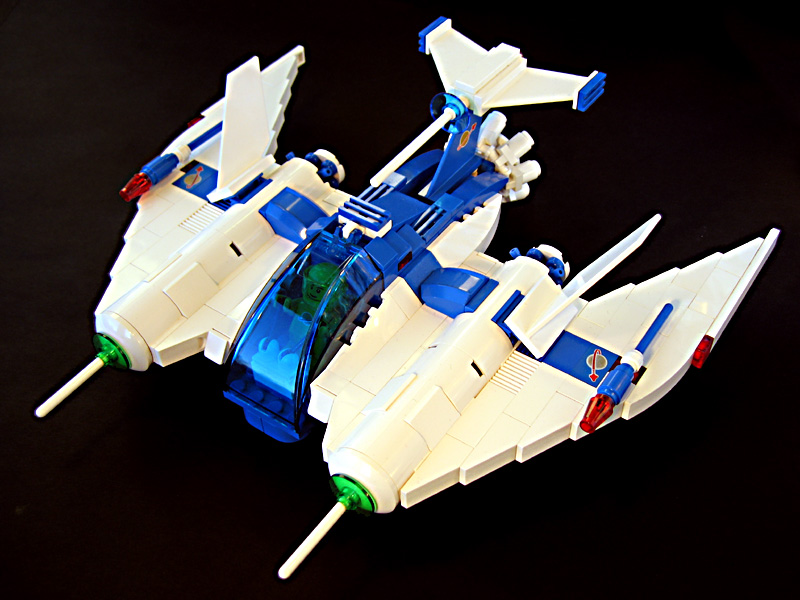 02-threequarts.jpg