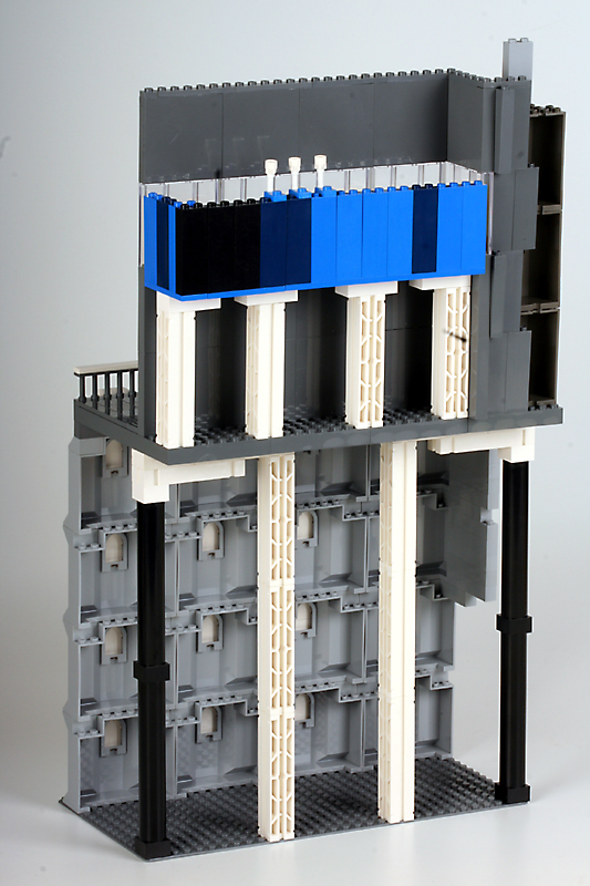 18-building-2-rear.jpg