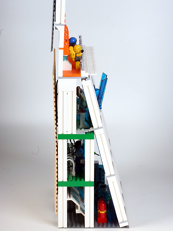 20-building-2-side.jpg