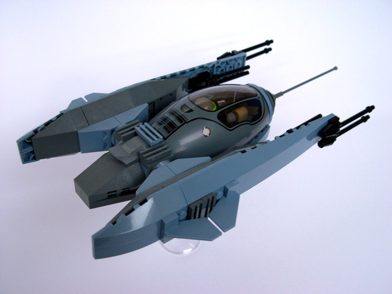 006-rear-angle.jpg