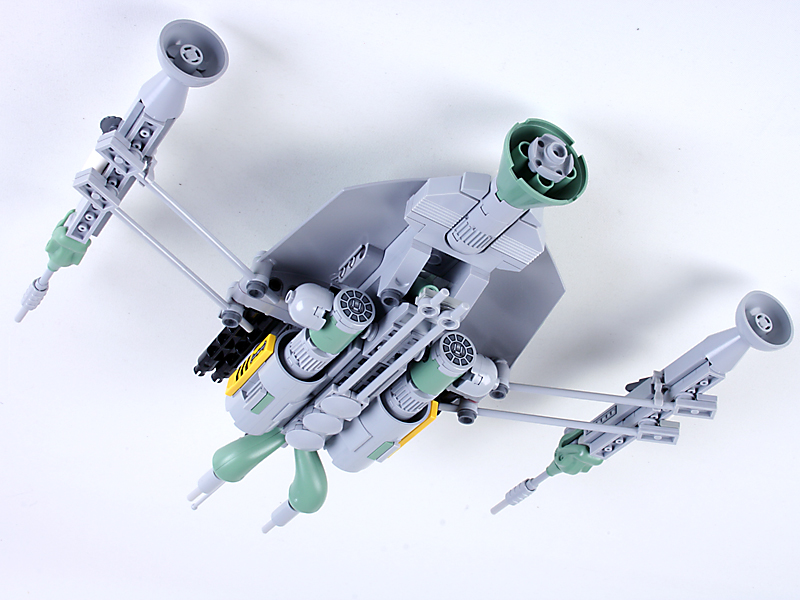 11-rear-under.jpg