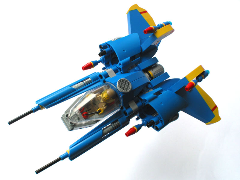 10-front-angle.jpg