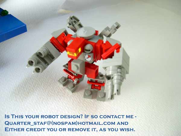 021-robot-right.jpg