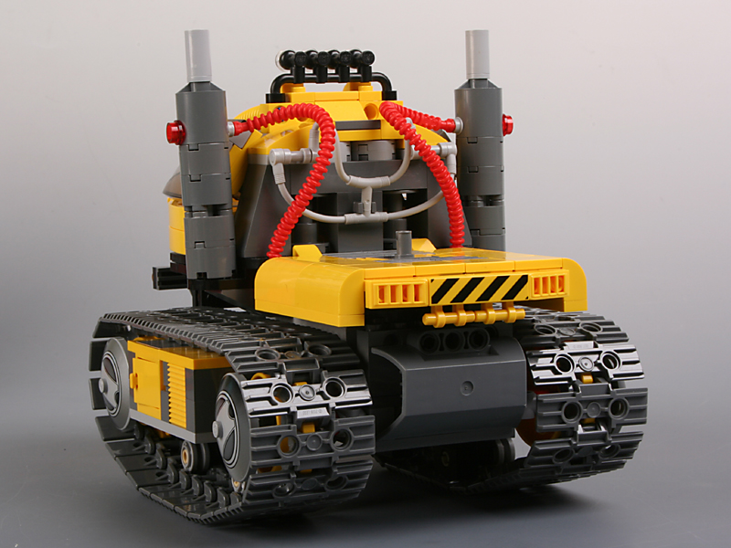 14-rear-low.jpg
