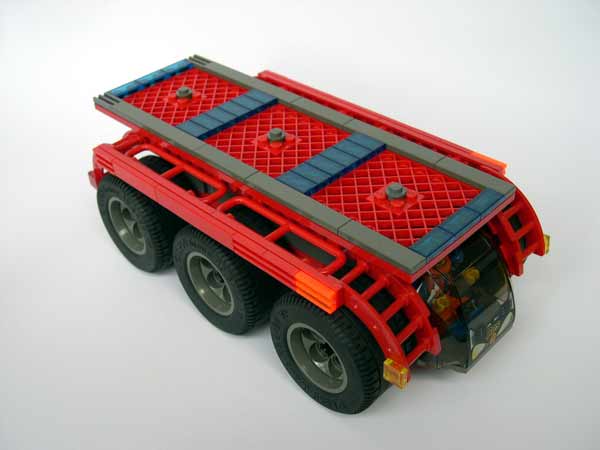 002-container-truck.jpg