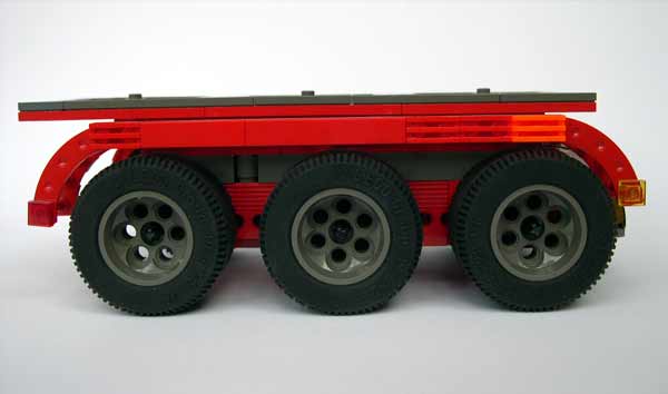 005-container-truck-side.jpg