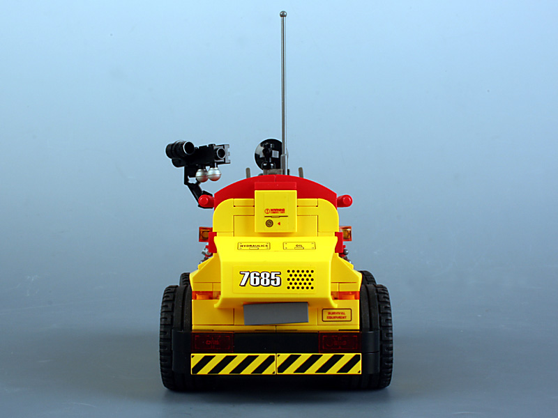 10-rear.jpg