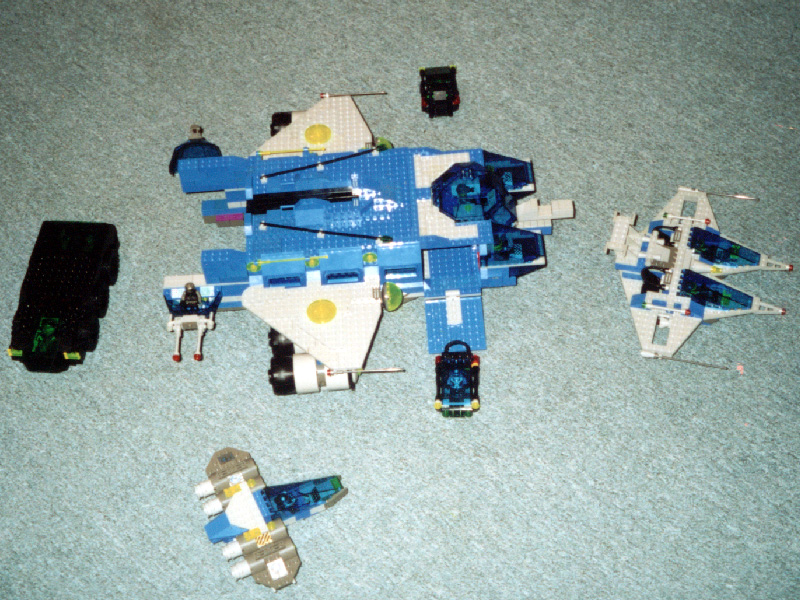 08-blue-grey-all-out.jpg
