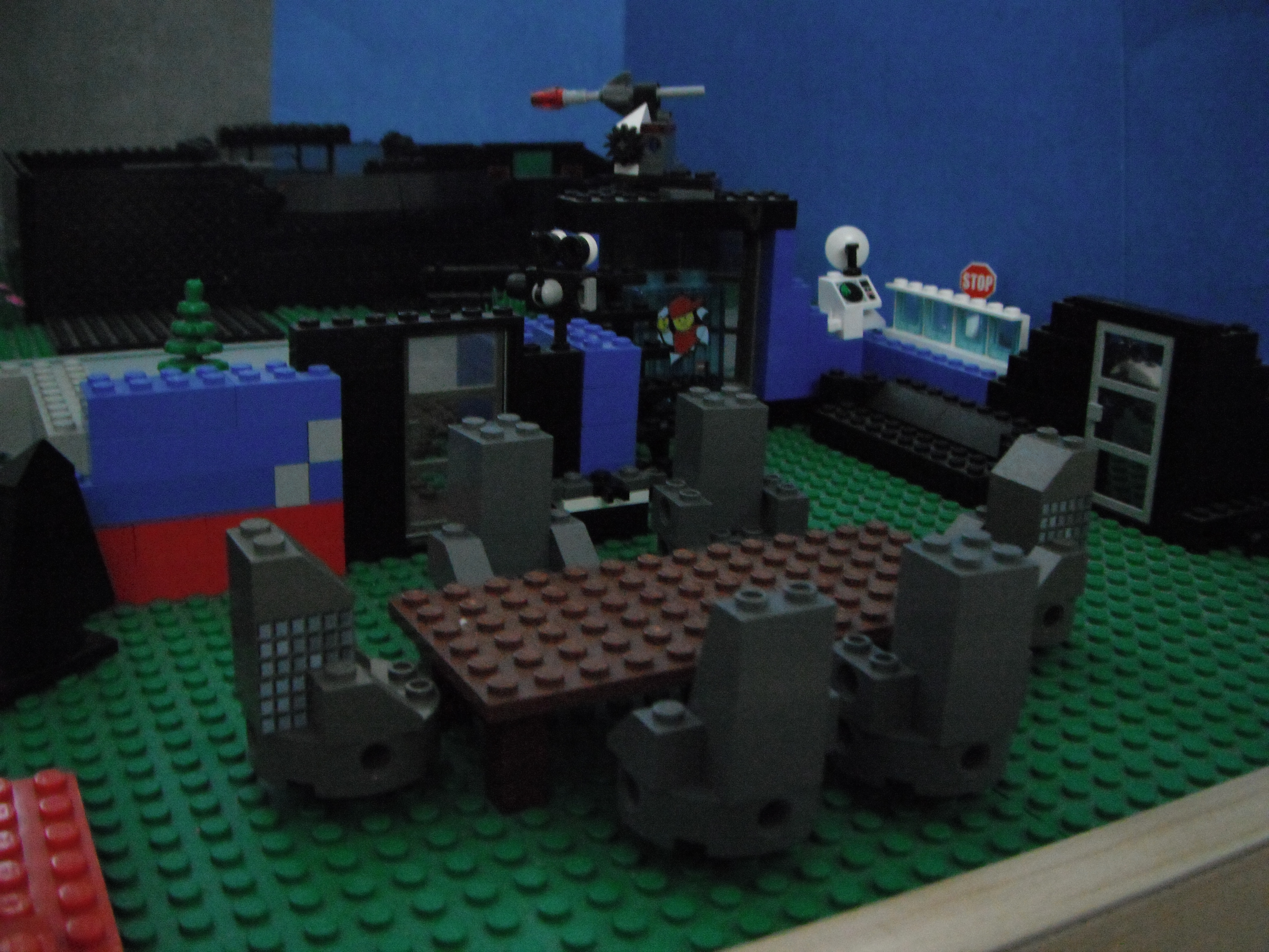 ds24_keblas_dining_room.jpg