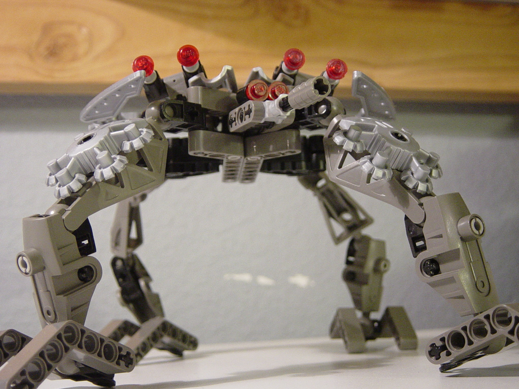 official_guide_to_brick_wars_060.jpg