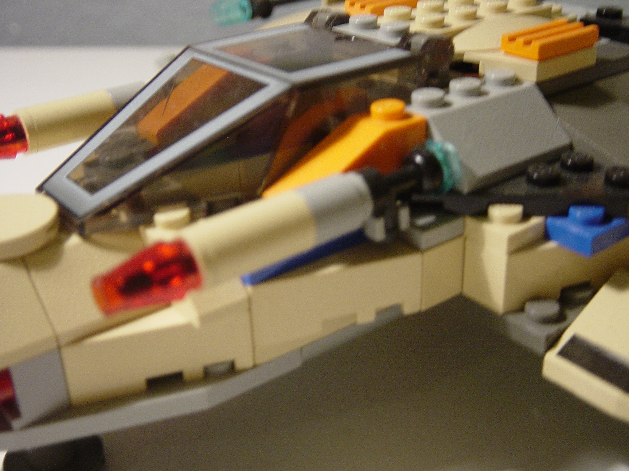 official_guide_to_brick_wars_036.jpg